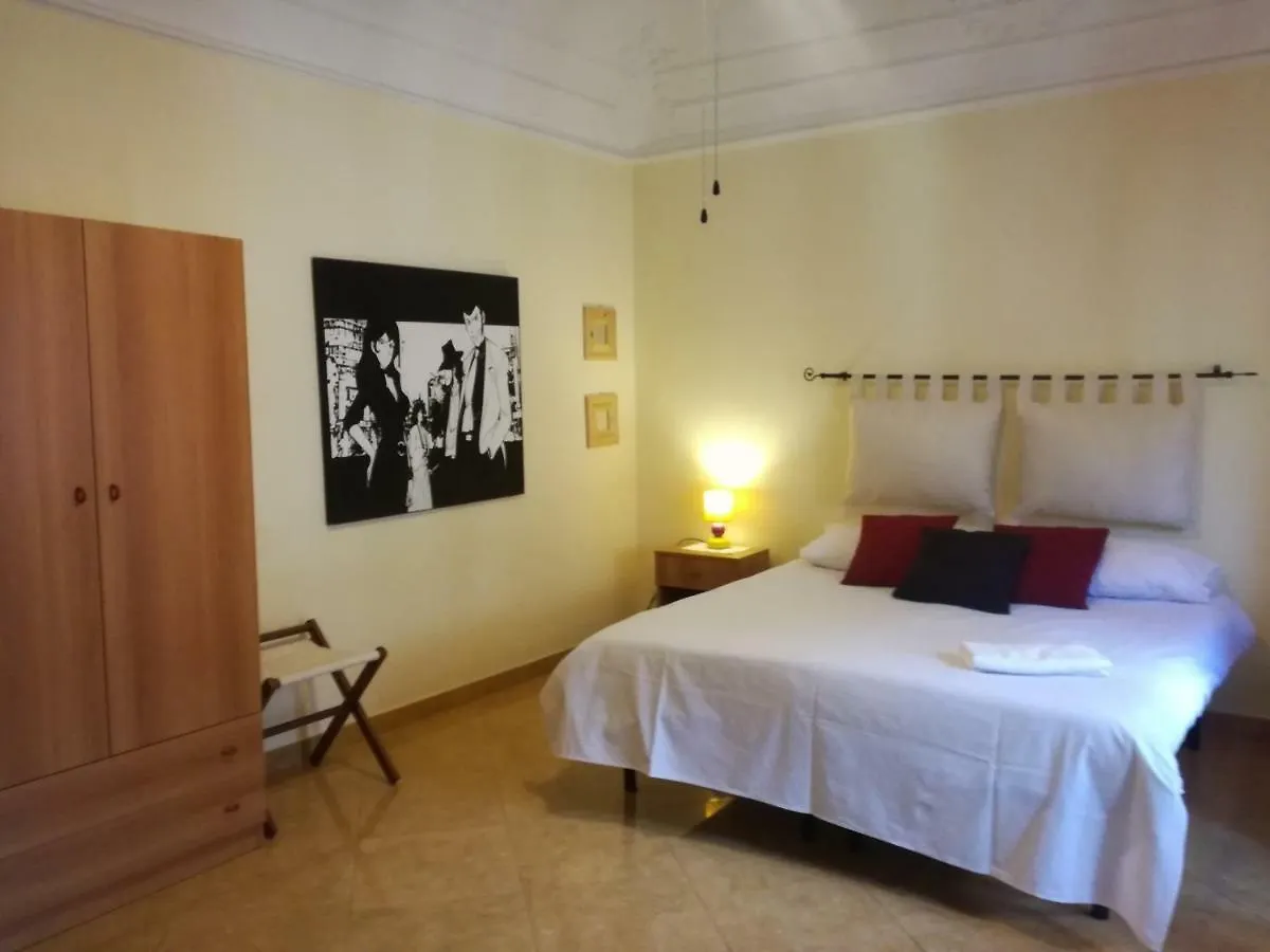La Finestra Sul Mercato Home Katanya İtalya