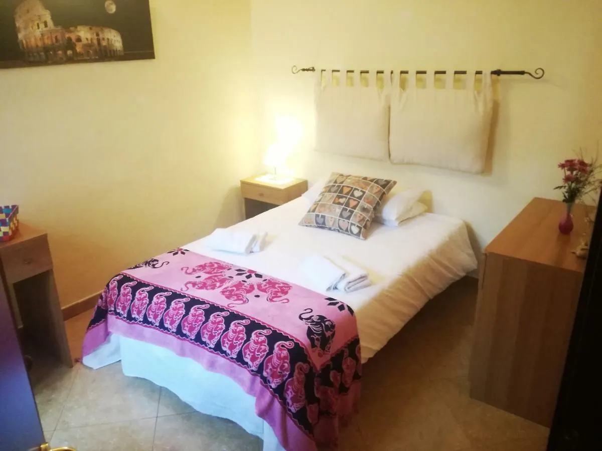 Konukevi La Finestra Sul Mercato Home Katanya İtalya